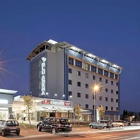Hotel Blu Arena 3*