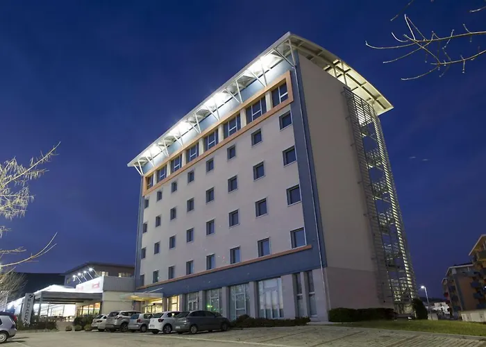 Blu Arena Montecchio (Marche)